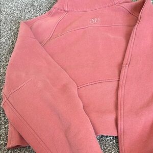 Lululemon Coral half zip scuba